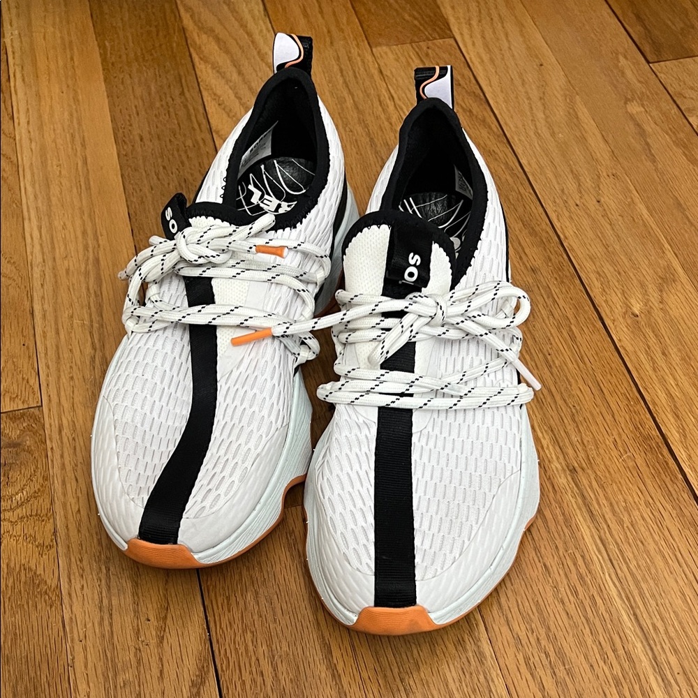 Sorel Sneakers